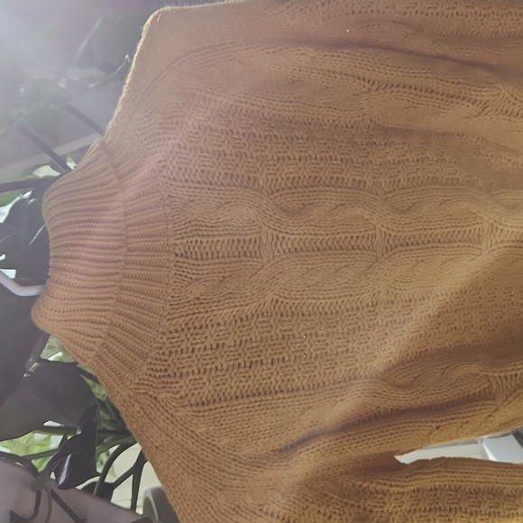 Crop, cowl neck, yellow knit sweater - Picture 2 of 2